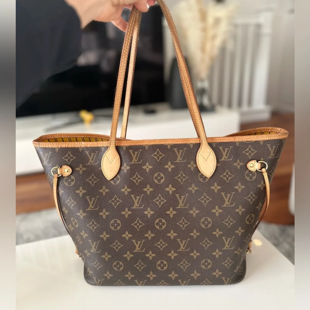 Louis Vuitton Neverfull Tote MM Brown Canvas Monogram - Picture 3 of 16